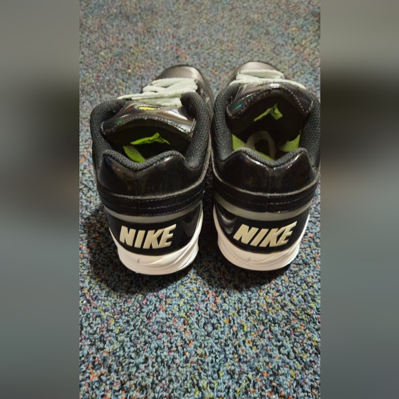 Nike Unify softball cleats - Picture 5 of 7